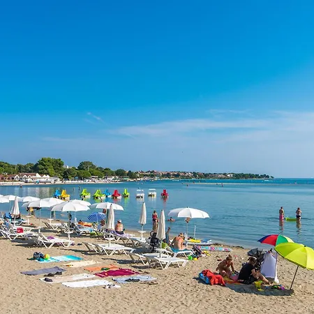 Awesome Apartment In Pula With House Sea View *
