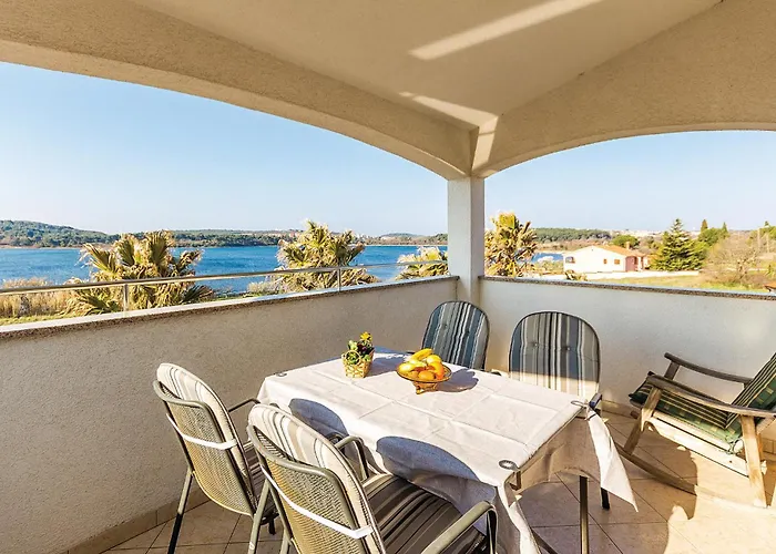 아파트 One-bedroom In